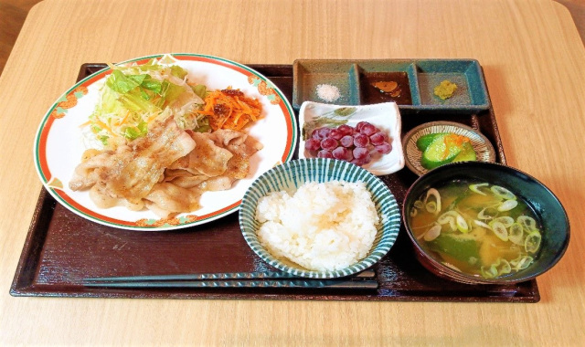 末廣ダイヤモンドポーク定食